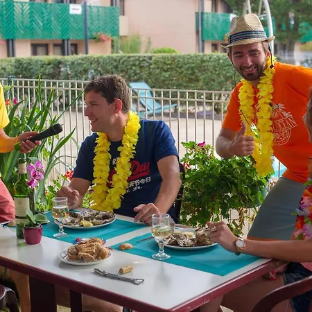 Vtf La Forestiere לאקאנו