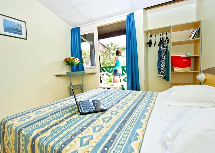 منتجع Vtf La Forestiere 3*